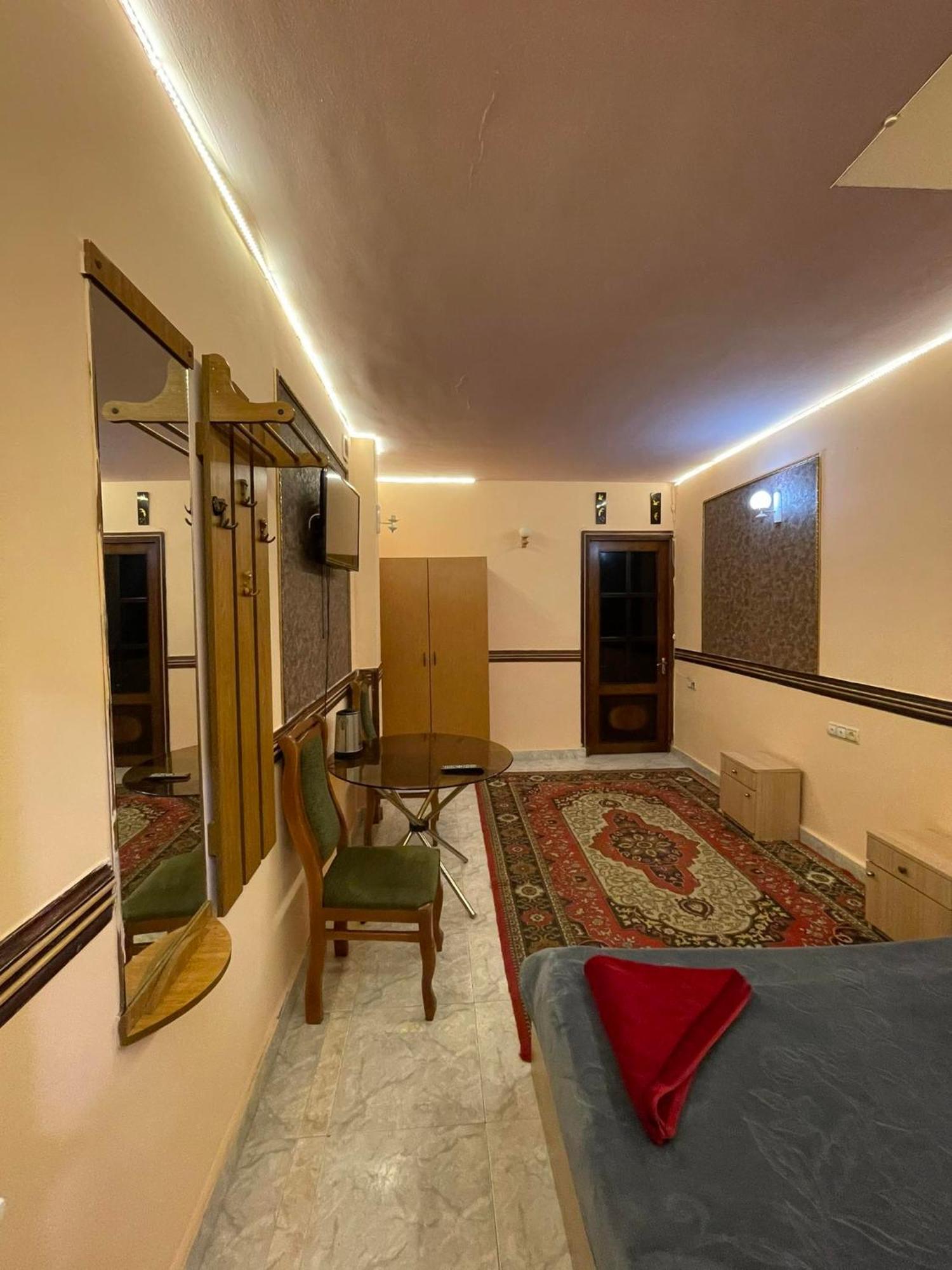 Citrus Guest House Yerevan Exterior foto